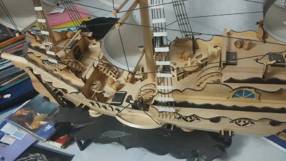 Продам корабль ручная работа.