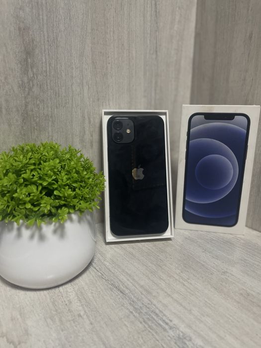 продам/обмен айфон 12