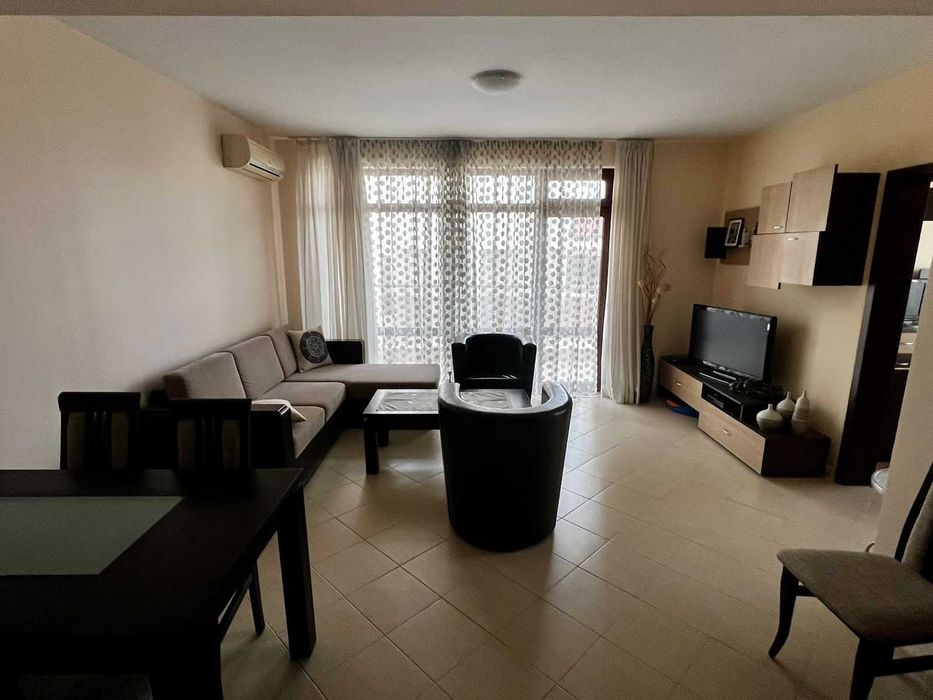 Продава се Тристаен апартамент в к.к. Слънчев бряг - 106 кв.м за 991 €/кв.м - Снимка #1