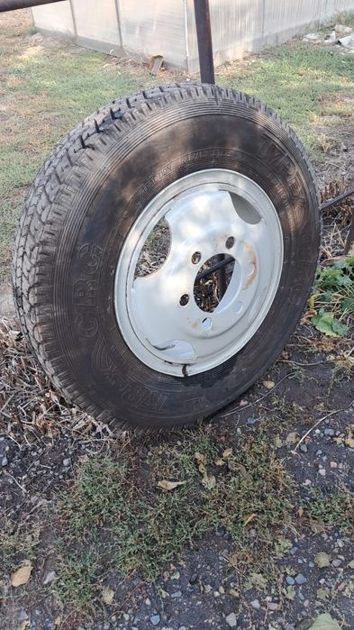 Продам колесо , газ 53 или паз, новое с диском,