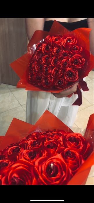 Ръчно изработени букети от сатен и фоам – Rose Aura – вечна красота