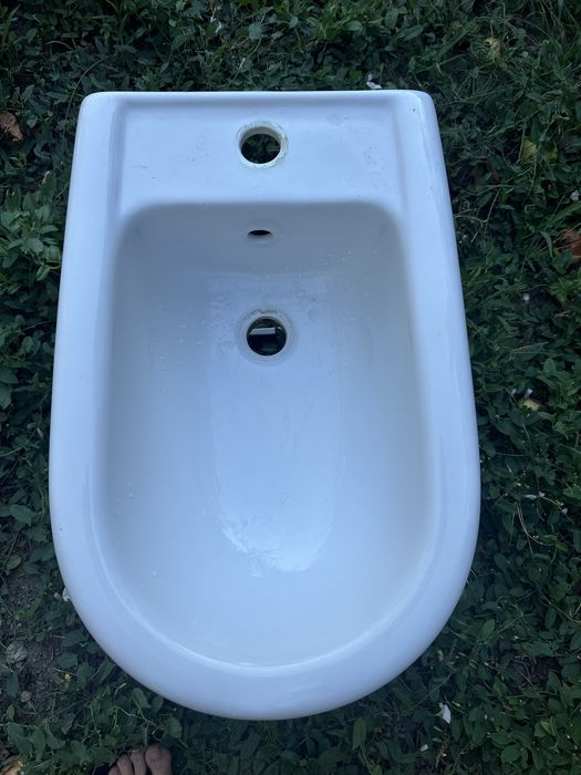vand bideu forma rotunda