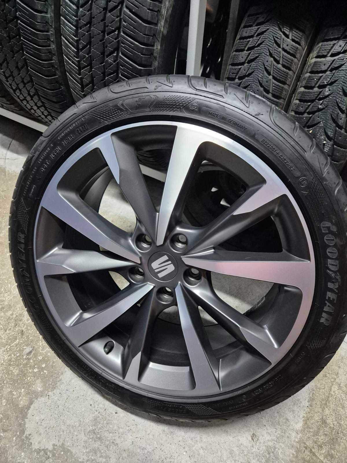 Оригинални джанти с гуми за SEAT LEON FR  225/40 R18 92Y