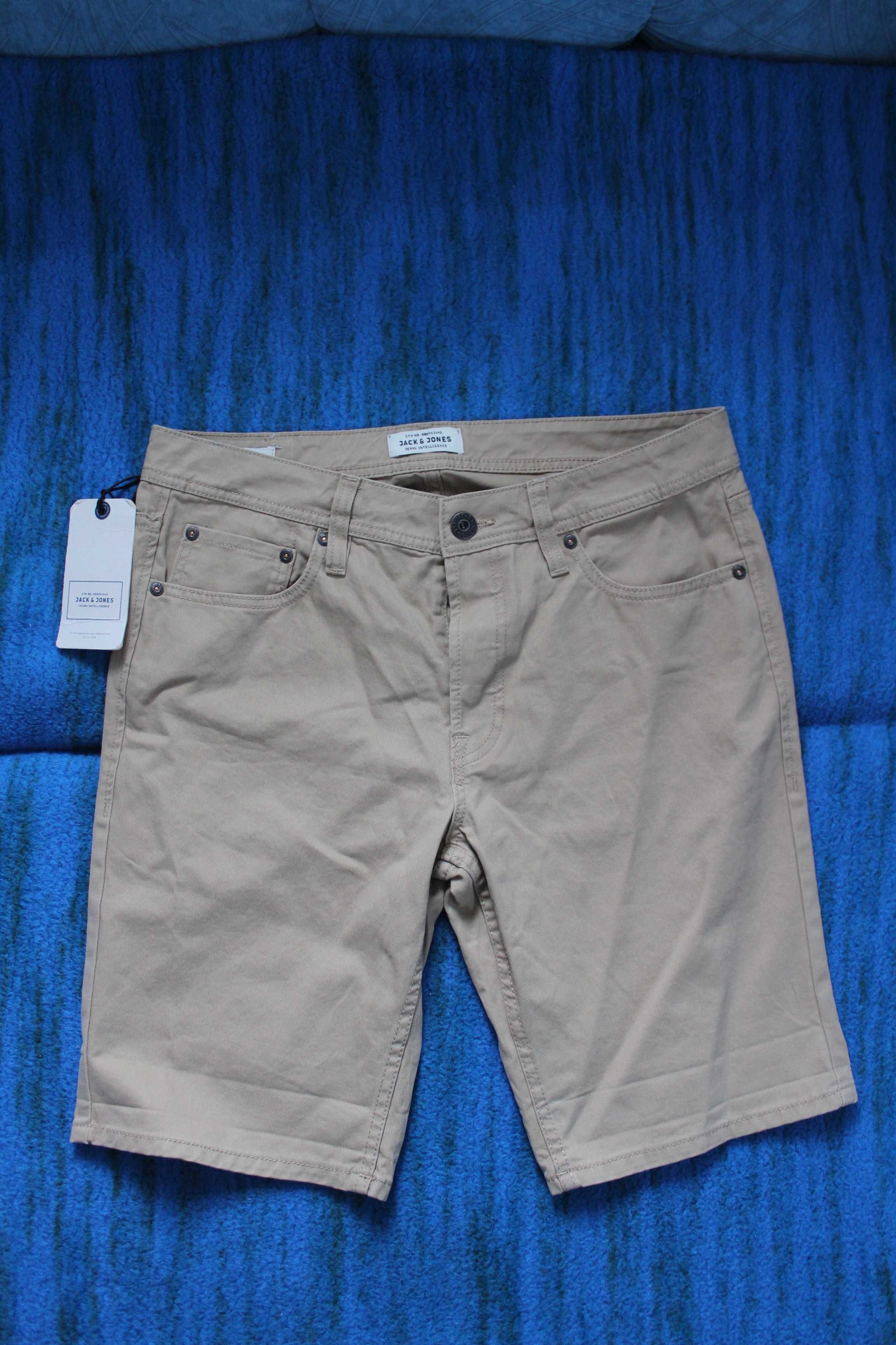 Pantaloni scurti Jack Jones M si camasa Duck and Cover S NOI