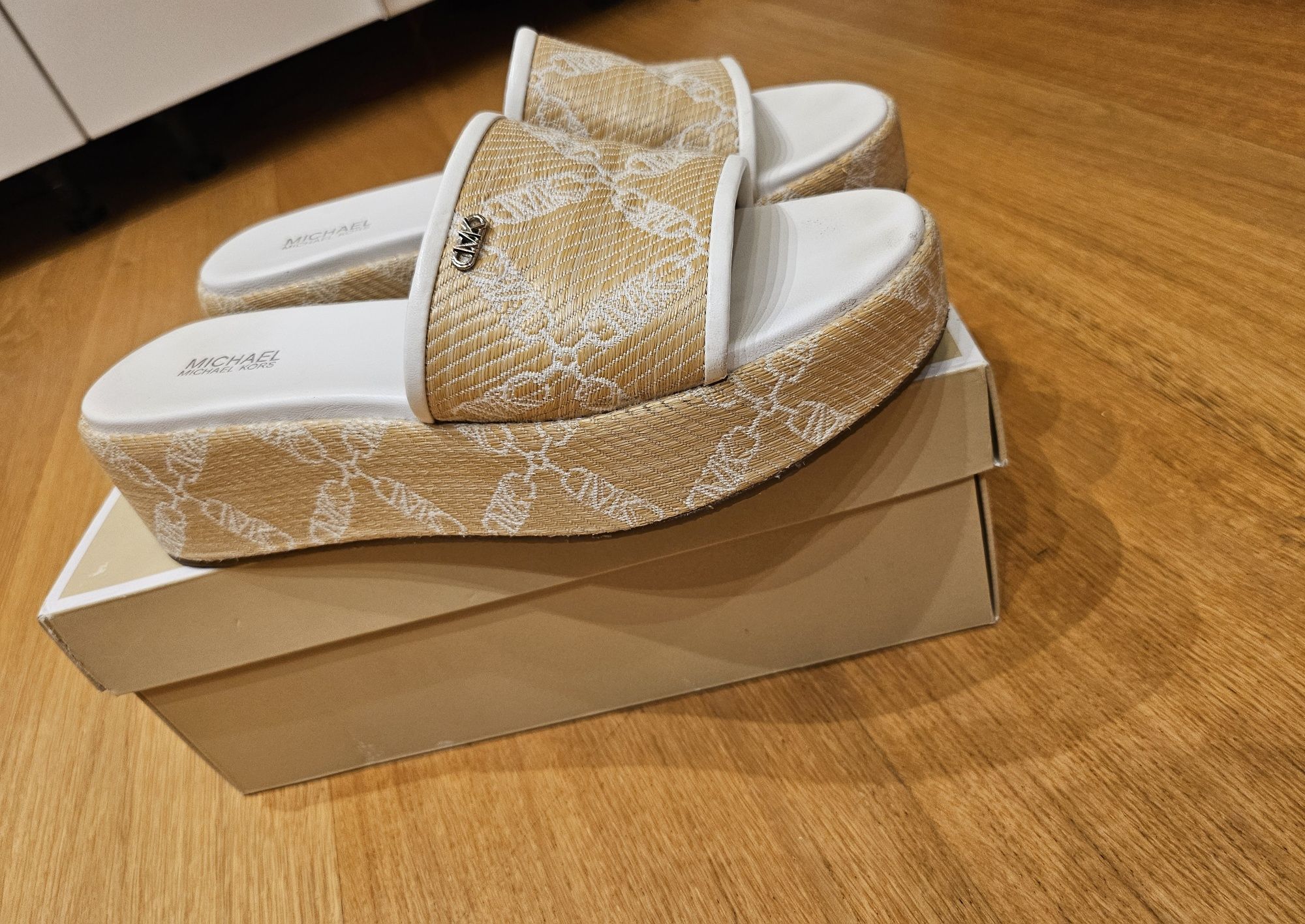 MICHAEL Kors чехли 38