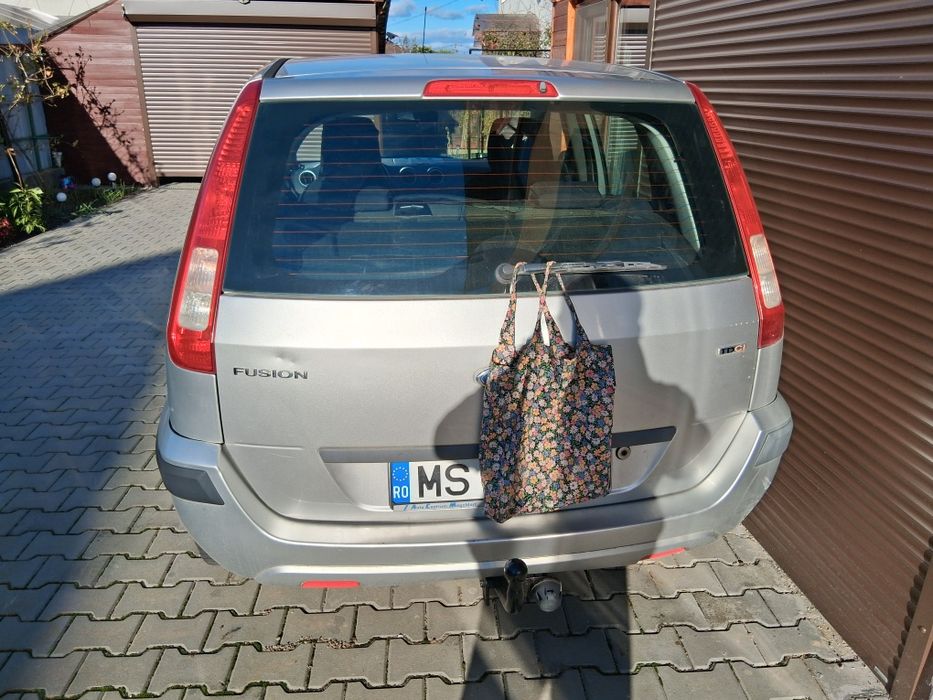 Vand Ford Fusion 1.4 TDI, 1550Eu foarte ușor negociabil.
