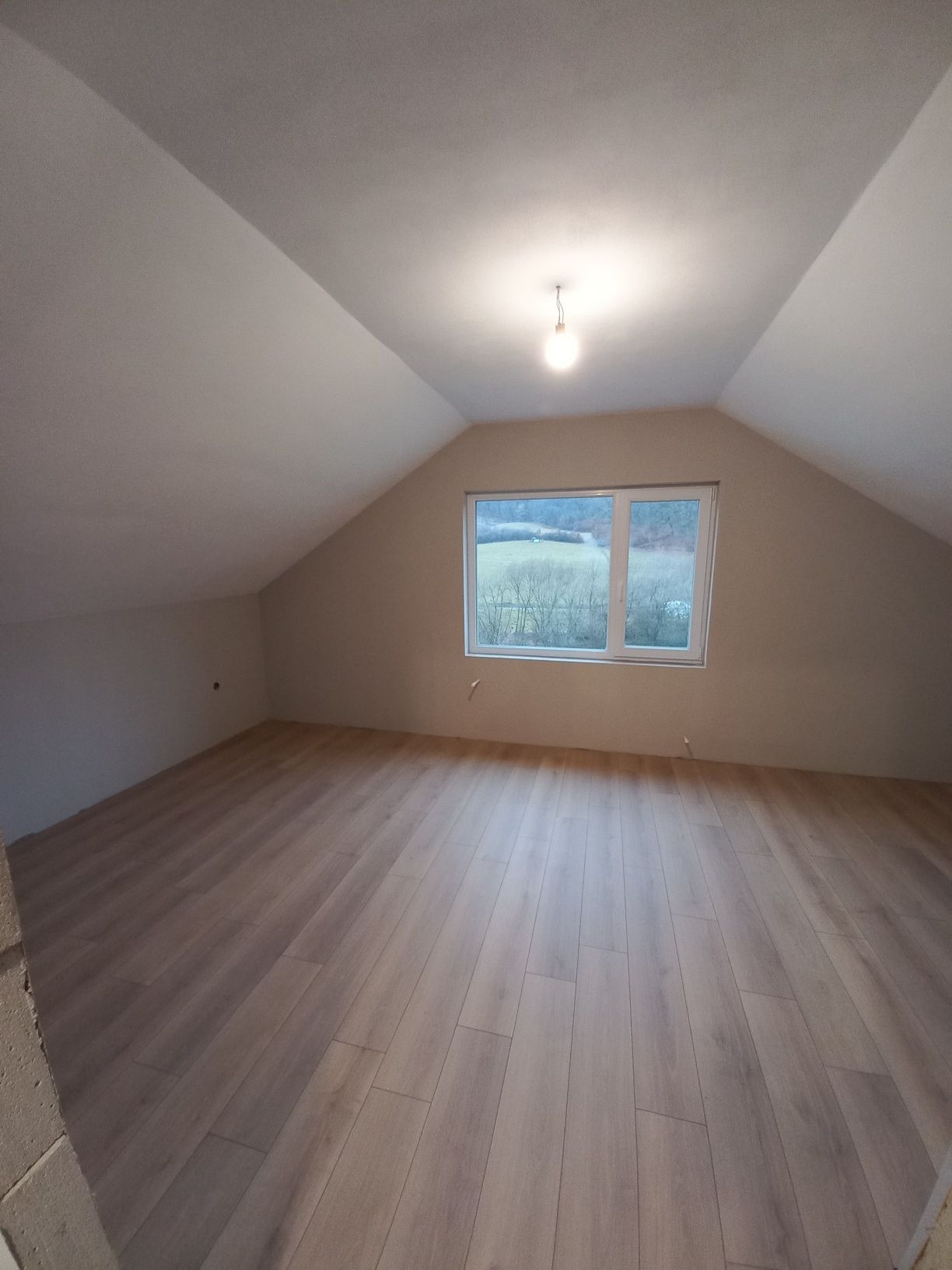 Casa noua 130mp utili