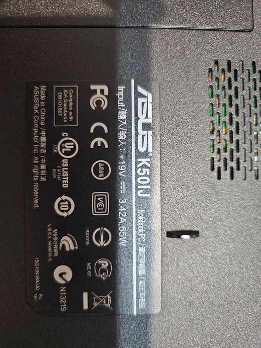 Laptop ASUS K50IJ Stare bună