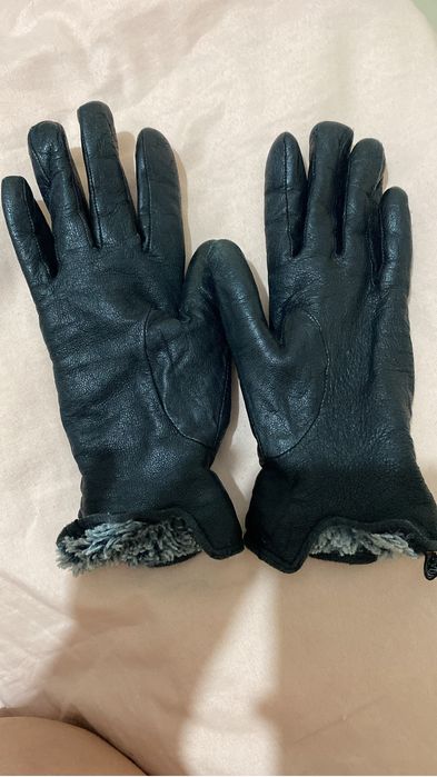 Кожаные  перчатки  женские  продам