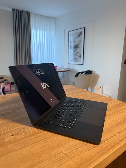 Macbook Air 15” M2 512GB