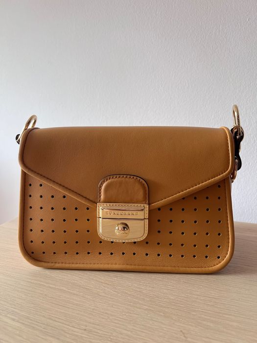 Чисто нова чанта Longchamp mademoiselle цвят miel/honey/мед