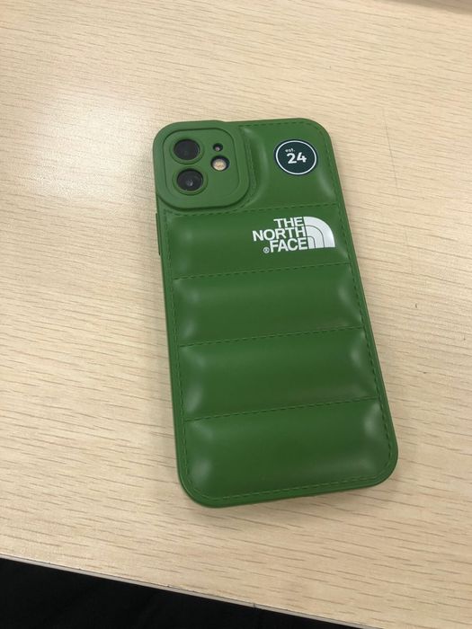 Продам Айфон 12 64 гб