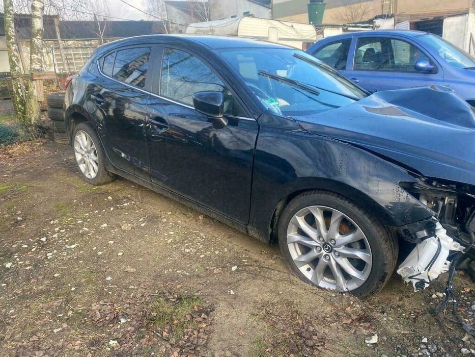 Мазда 3 2015г 2.0 бензин Нави на части