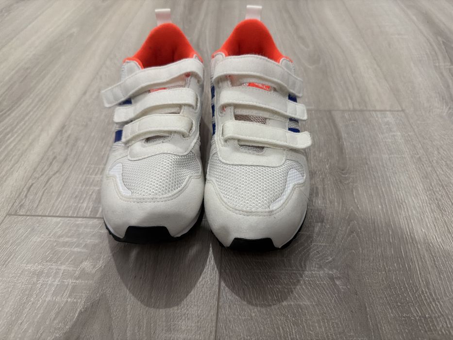 Маратонки много малко използвани и са 35 номер