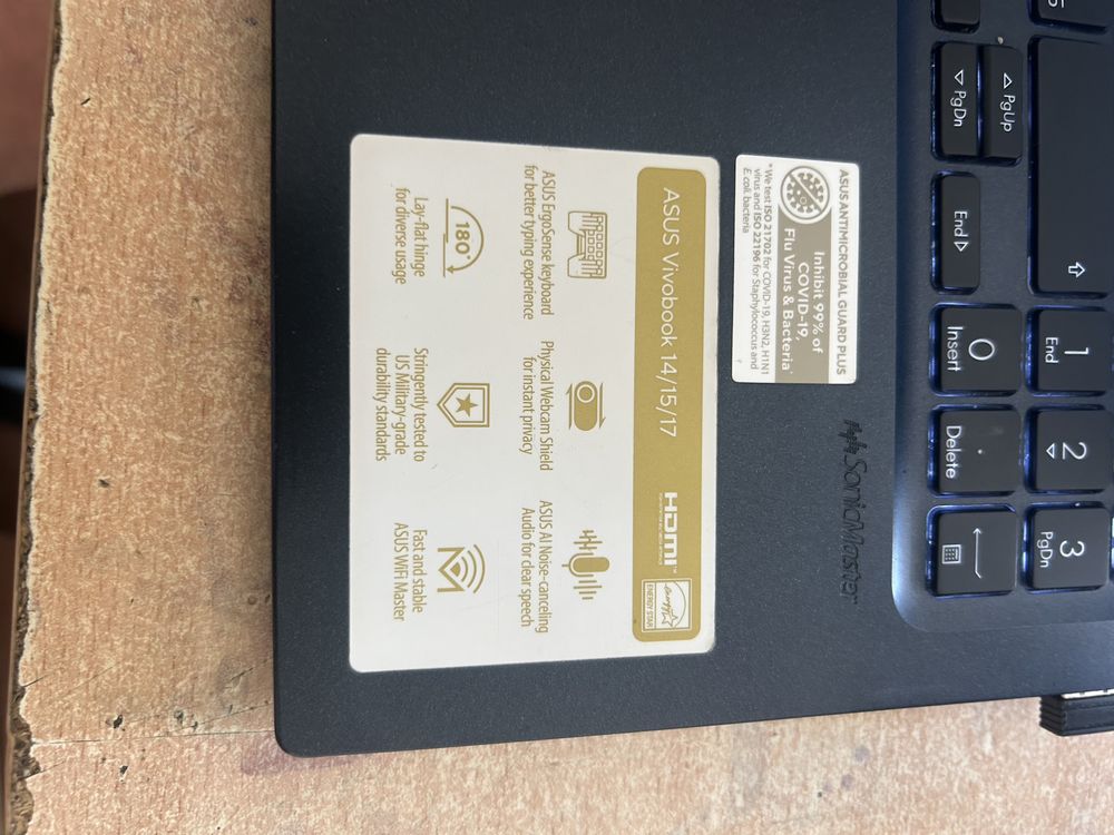 Лаптоп Asus Vivobook 15 x1504ZA-Nj