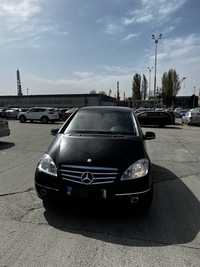 Mercedes-Benz A200