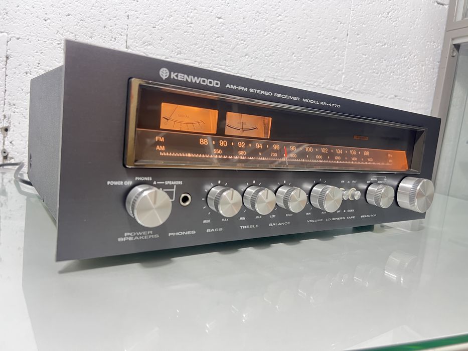 Kenwood KR-4770 - receiver stereo vintage, fabricat în Japonia