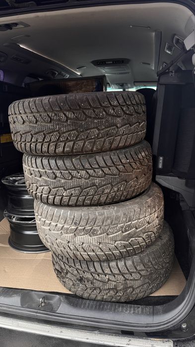 225/50/17 зимний шин 90%