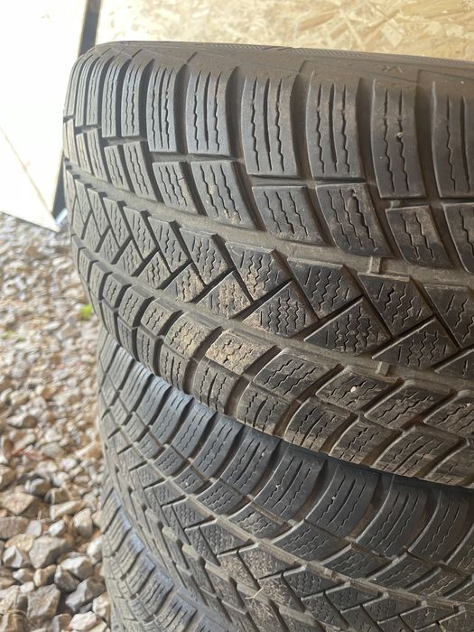 Anvelope M+S 215 55 R17