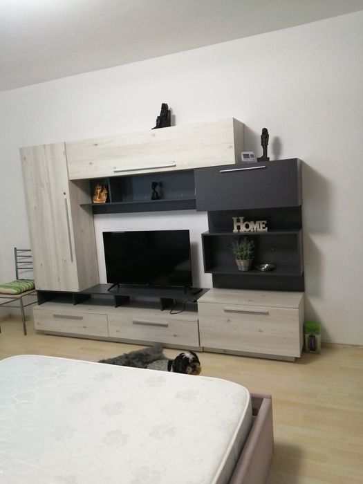 Garsoniera de închiriat