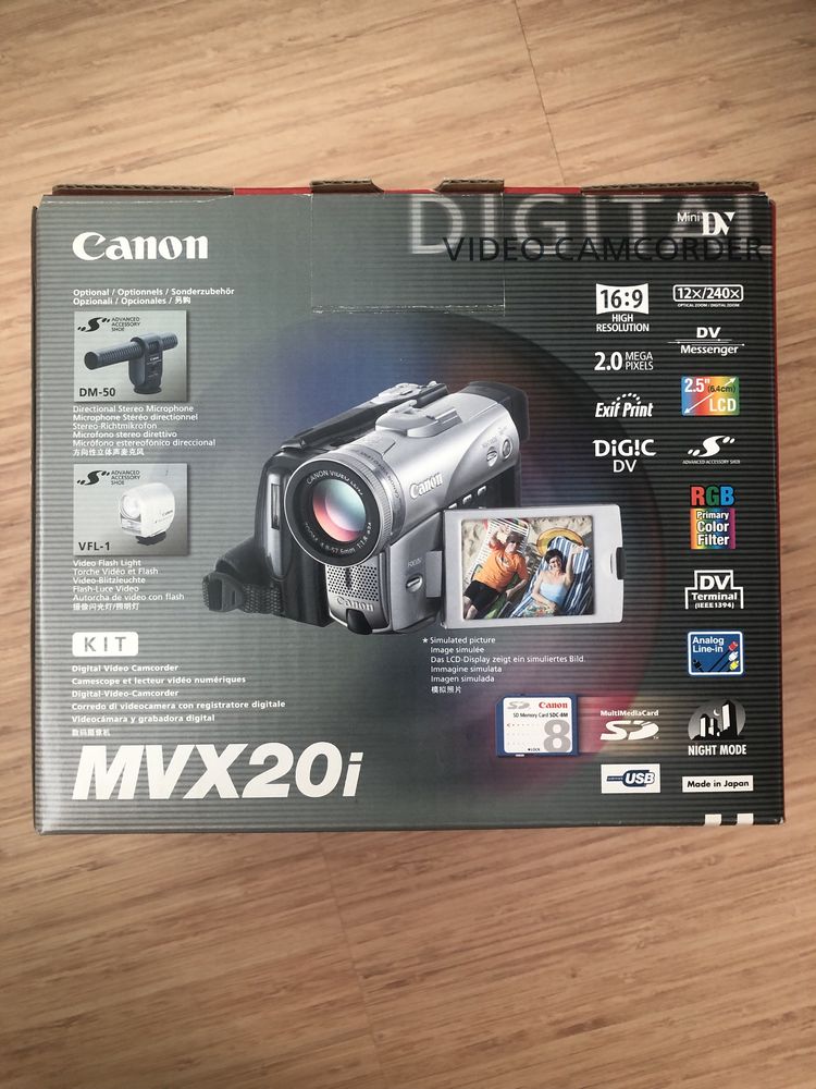 Видеокамера Canon MVX20i с чанта