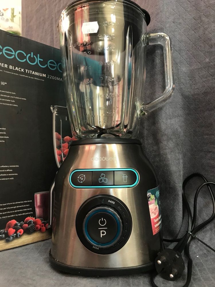 Блендер Cecotec Power Black Titanium 2200