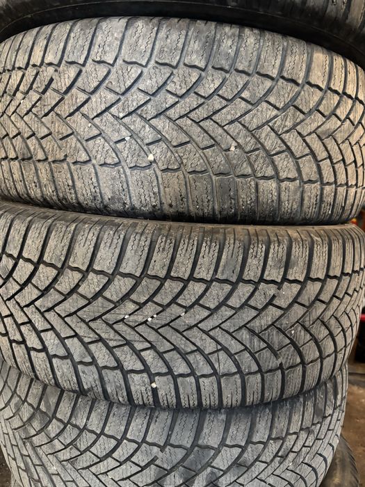 Зимни гуми Bridgestone и Michelin