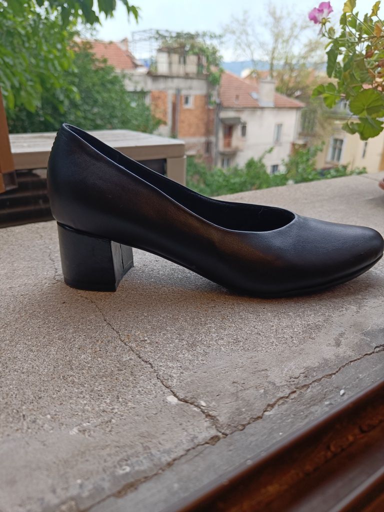 Дамски обувки от 100% естествена кожа