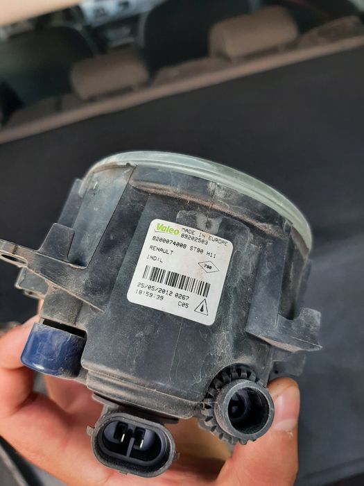 Proiector ceată  megane 3