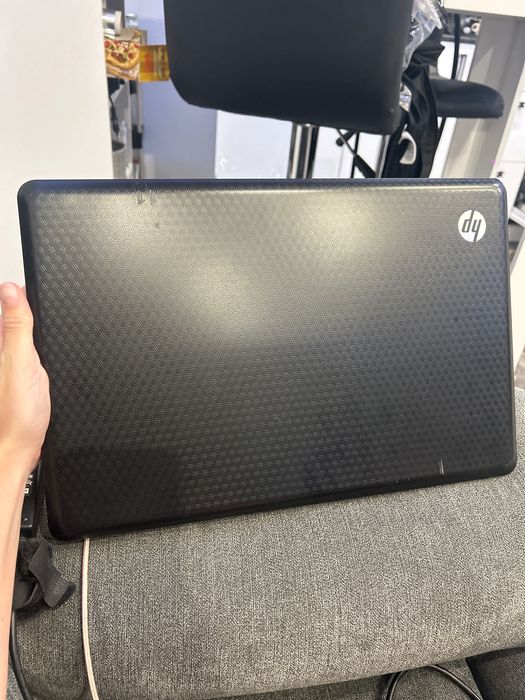 Лаптоп HP G42  2010-2012