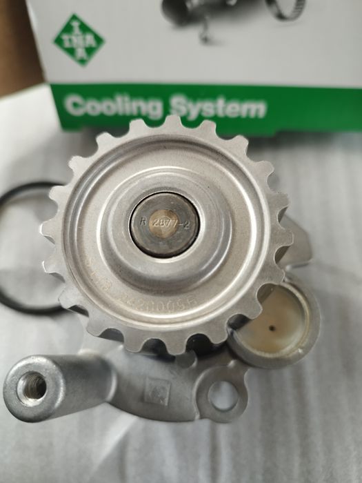 Водна помпа INA Audi/Ауди