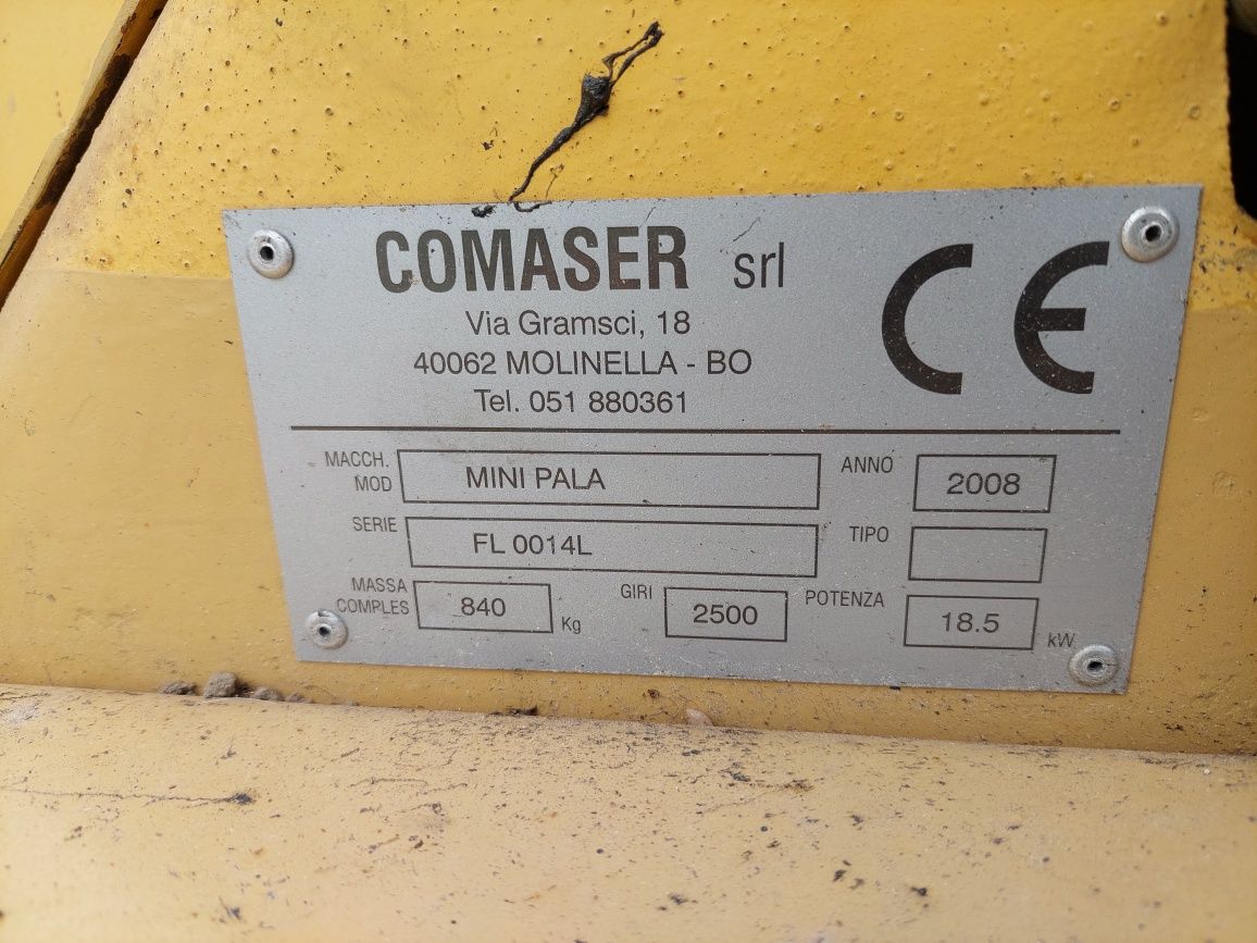 Vând Mini Încărcător, Mini Pala din 2008, 262 ore, motor Perkins, 4×4