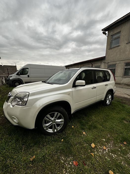 Nissan X-Trail 2012 - Automatic
