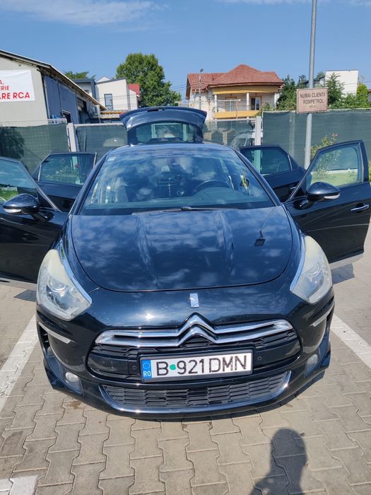 Citroen DS5 SoChic, benzină 1.6, 156 cp
