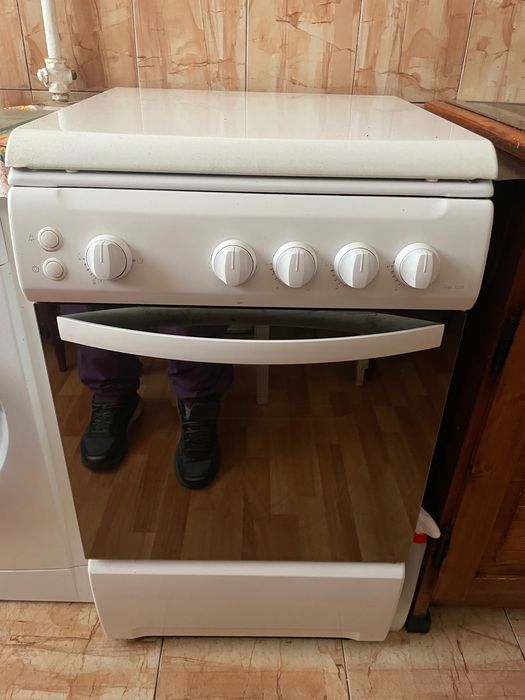 Aragaz zanussi cu 4 ochiuri