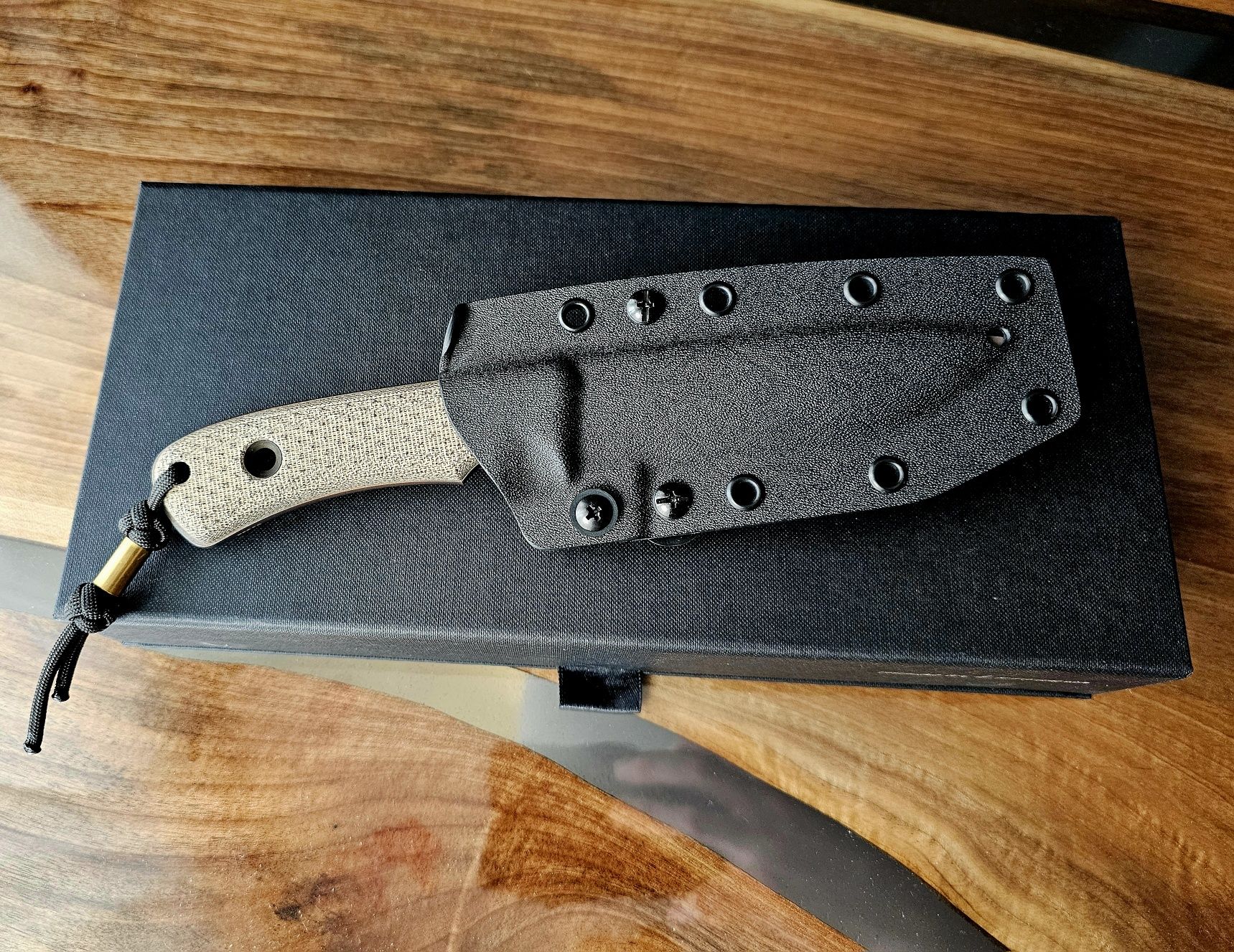 Нож TRC South Pole Apo finish