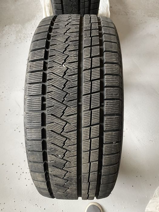 Продам пару зимних шин Triangle 2024 год