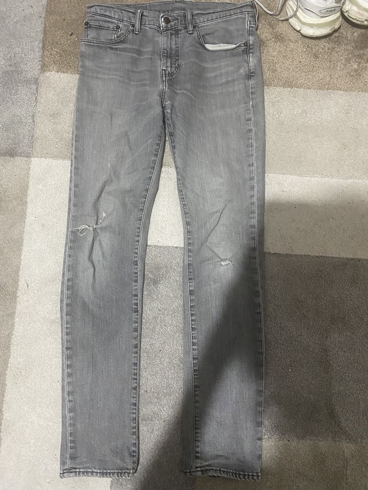 Blugi Levis 511 Gri