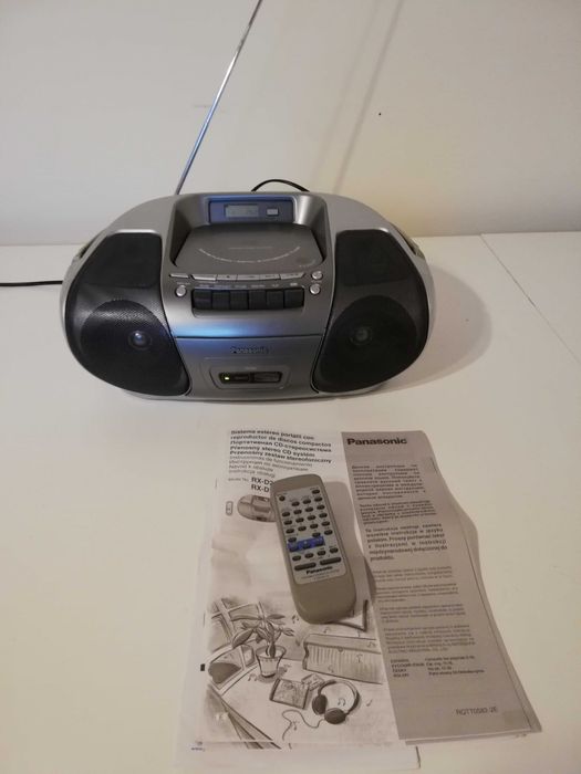 Boombox - Stereo Radio/CD/Cassette PANASONIC RX-D27 cu telecomanda
