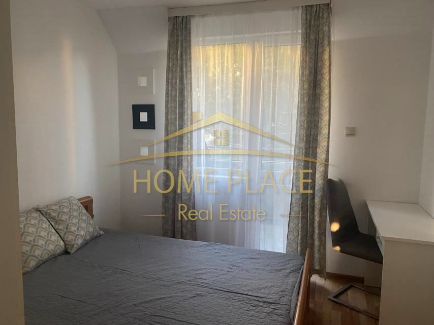 Дава се под наем Двустаен апартамент в Варна, Център - 68 кв.м за 382.5 € - Снимка #6