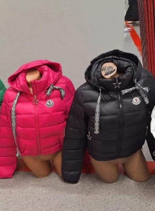 Geci pentru femei  pe stoc