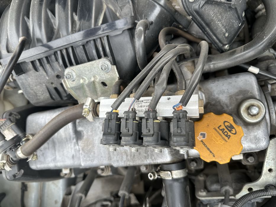 ГБО газовое оборудование почти новое