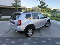 duster 4x4 import italia