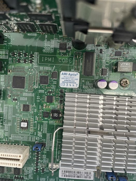 Серверное шасси CSE-825