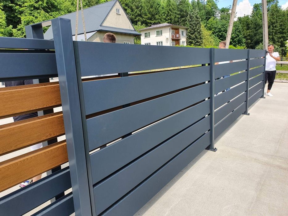 Tigla Metalica, ferestre mansarda,gheaburi si burlane,sipci gard