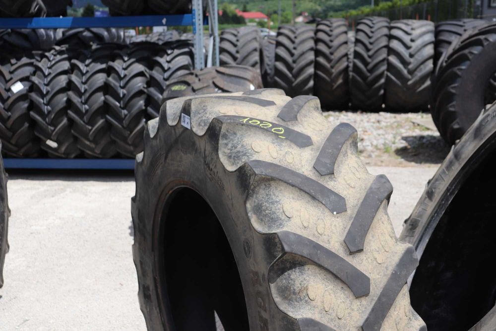 420/85r30 16.9 Anvelopa de OCAZIE Marca BKT AGROMIR