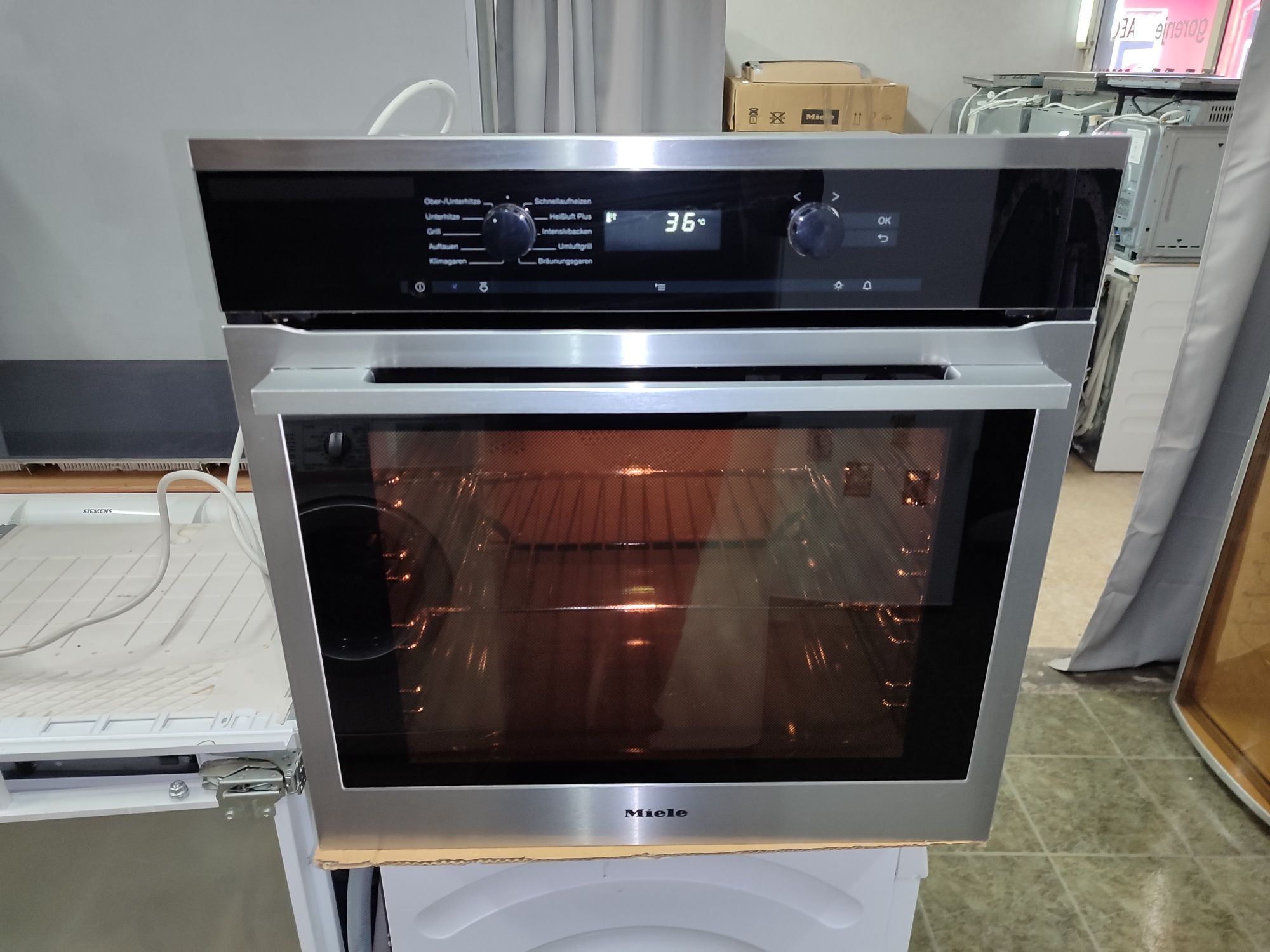 Фурна Miele H6160B с функция пара 76литра.