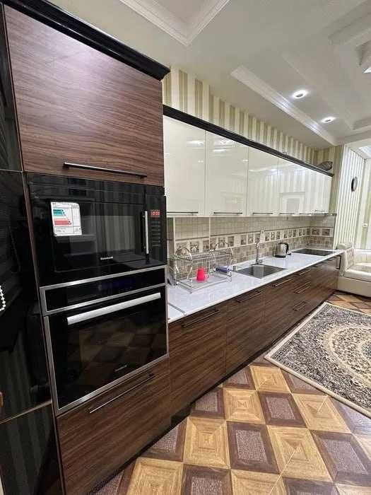 ПОЖАРКА ц-4 Площадь:105м2 евро  упакованная королевский этаж;