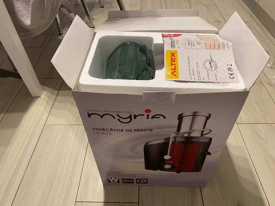 Storcator fructe Myria MY4013