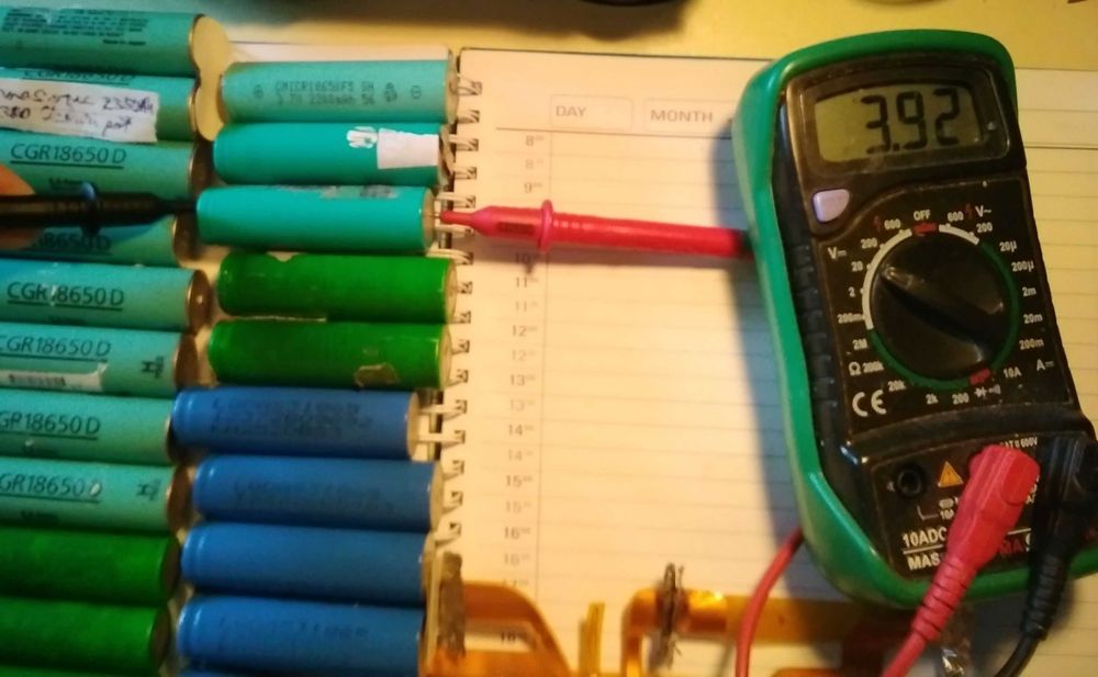 Acumulatori 18650 Sony G4 2000 mah, LG, Panasonic 2350 schimb